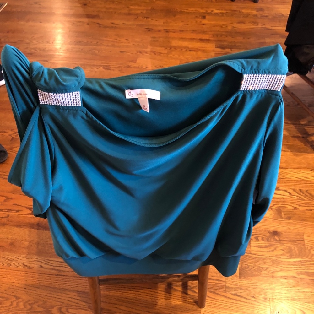 Emerald Green Rhinestone Detail Cold-Shoulder Long Sleeve Blouse - Picture 8 of 11
